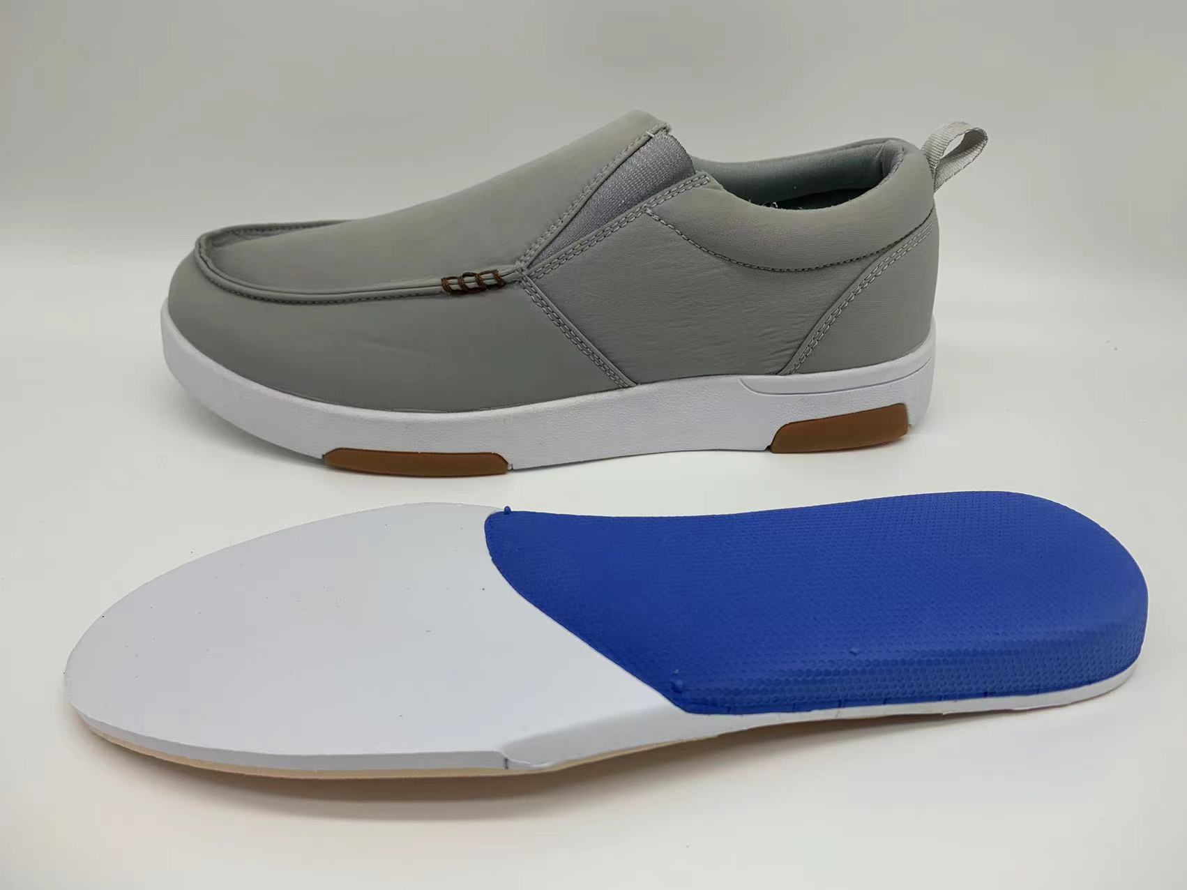 Soft non-slip diabetic shoes