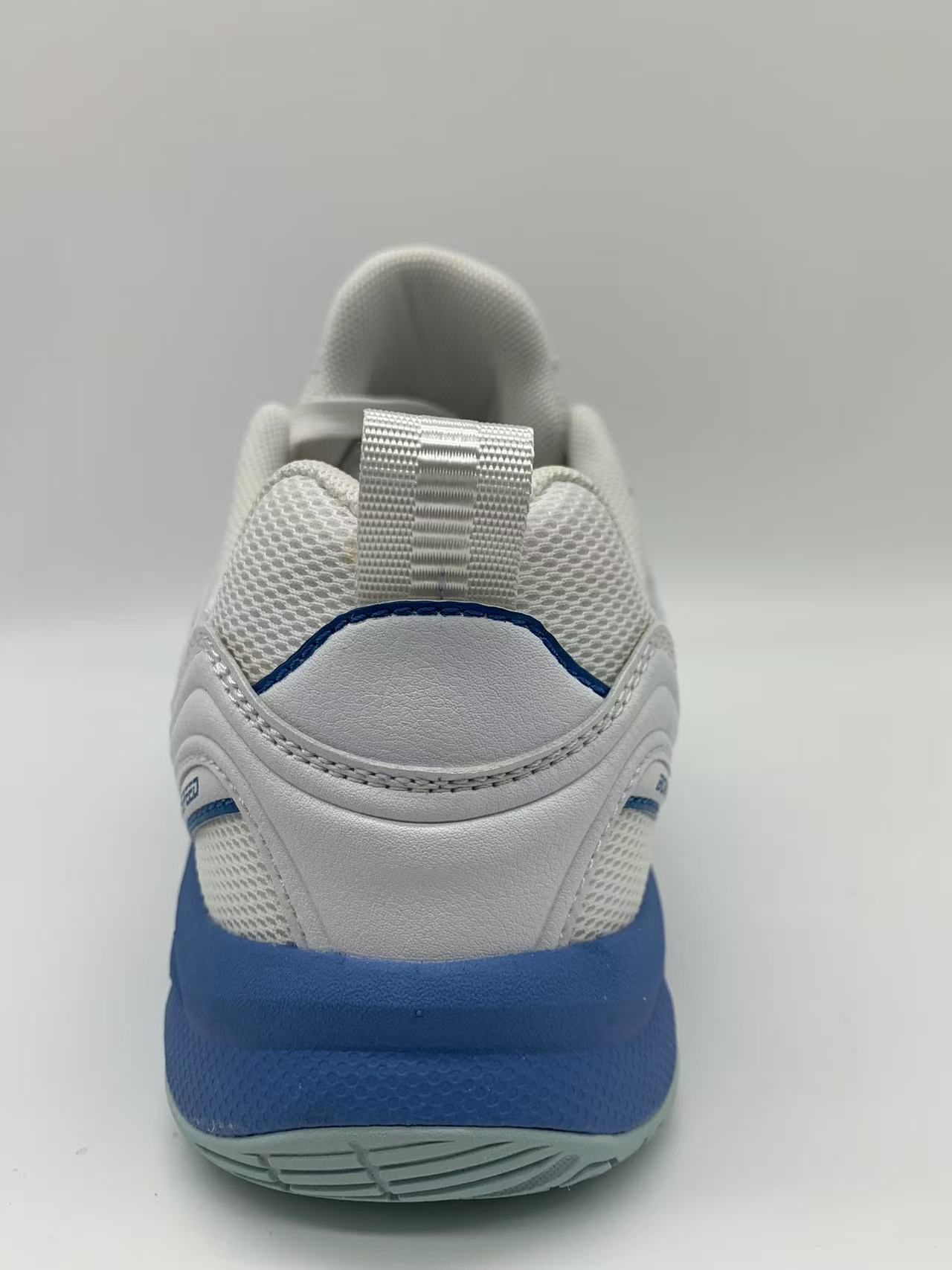 Shock Absorbing Pickleball Shoes